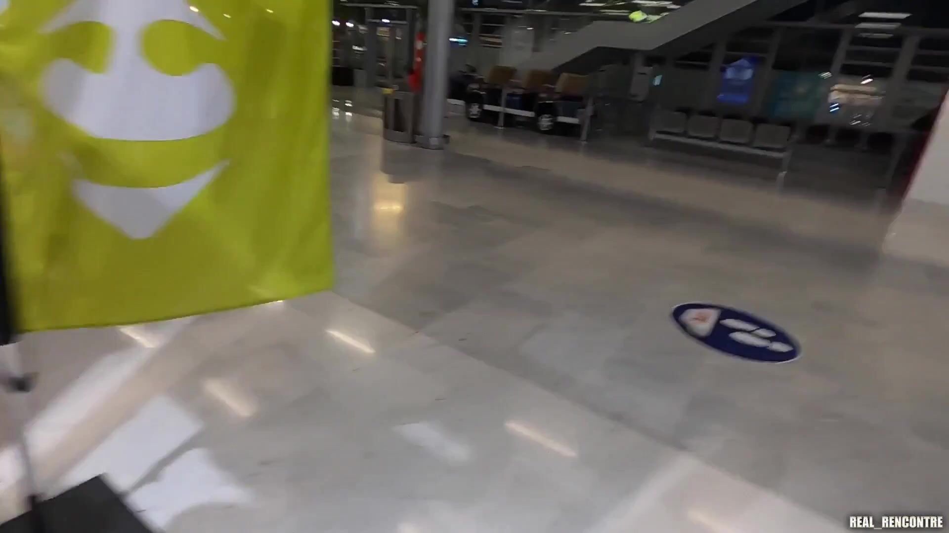 Nadja lapiedra hijab