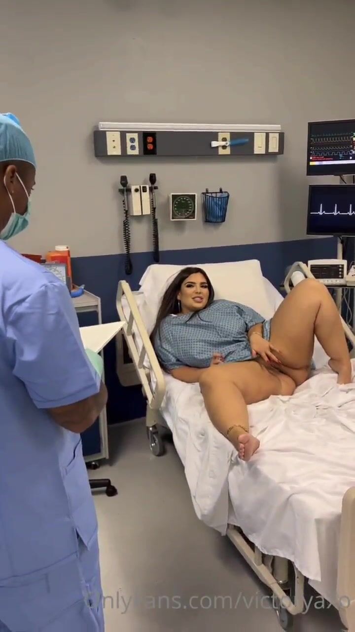 Victoriyaxo gets fucked in hospital