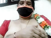Hot Indian Aunty Cam Model Show