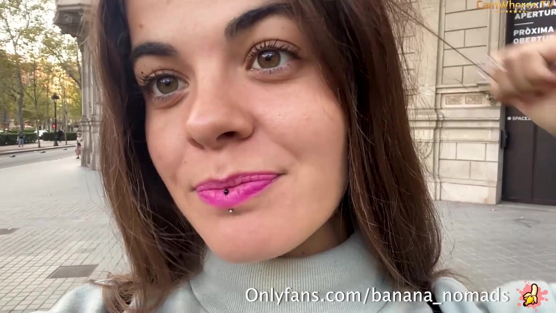 Banana nomads cumwalk