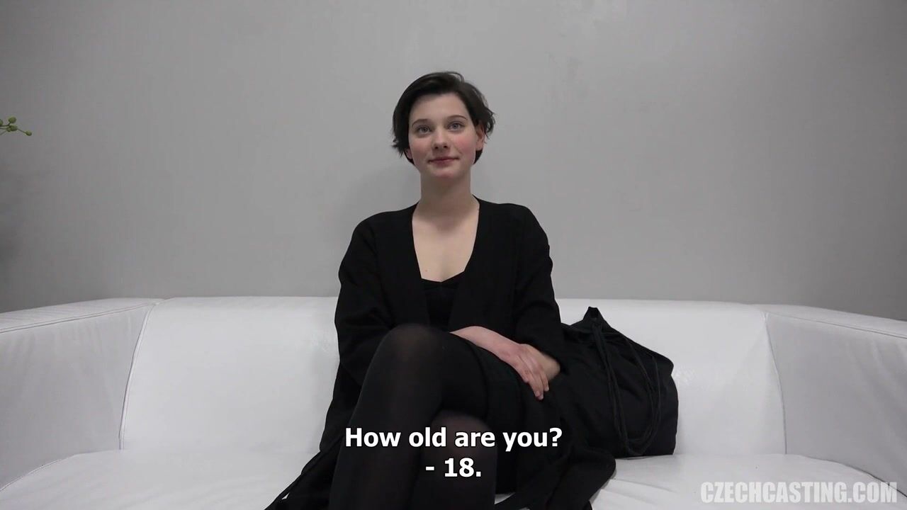 Casting anna 8153