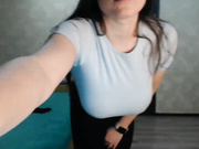 Lightly oiled stacked beauty