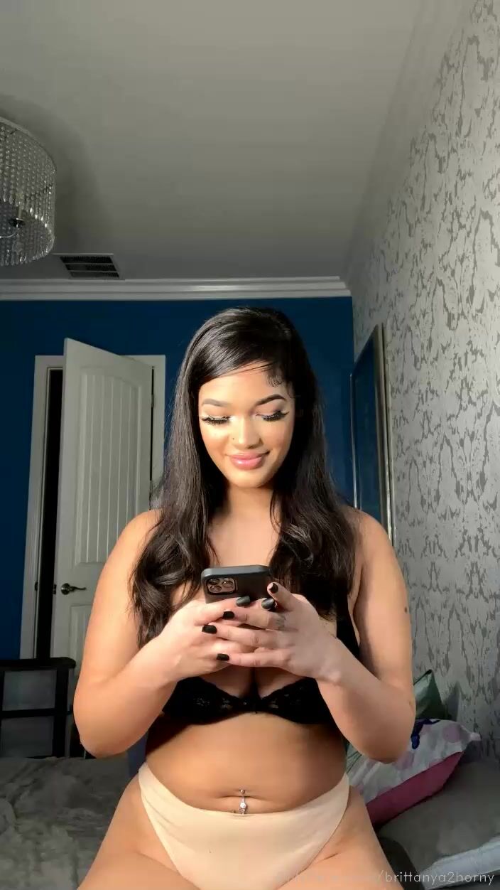 Hot4lexi live stream