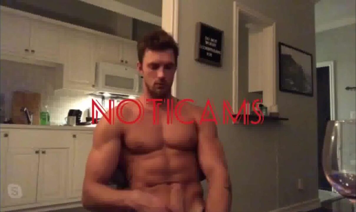 Hogue jerk off - CamWhores