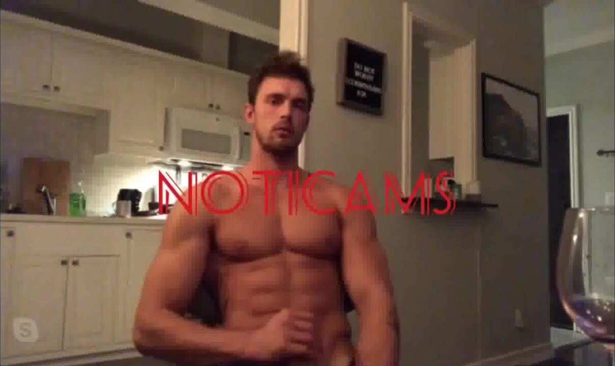 Hogue jerk off - CamWhores