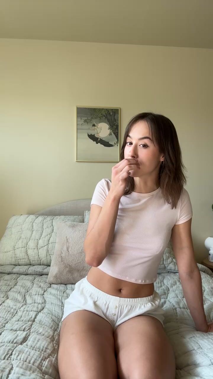 Jules Ari nude livestream 0523 - CamWhores