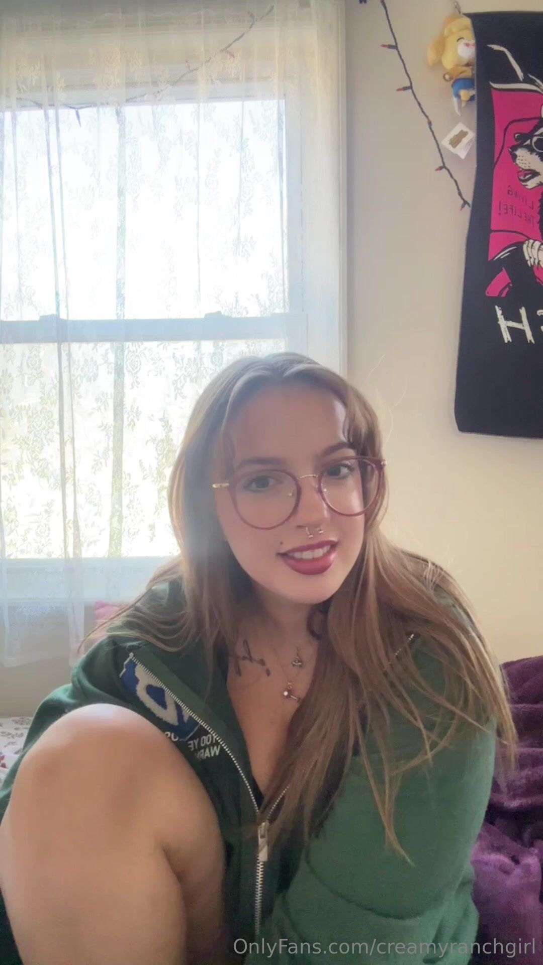 Tiktoker mmmranchgirl JOI