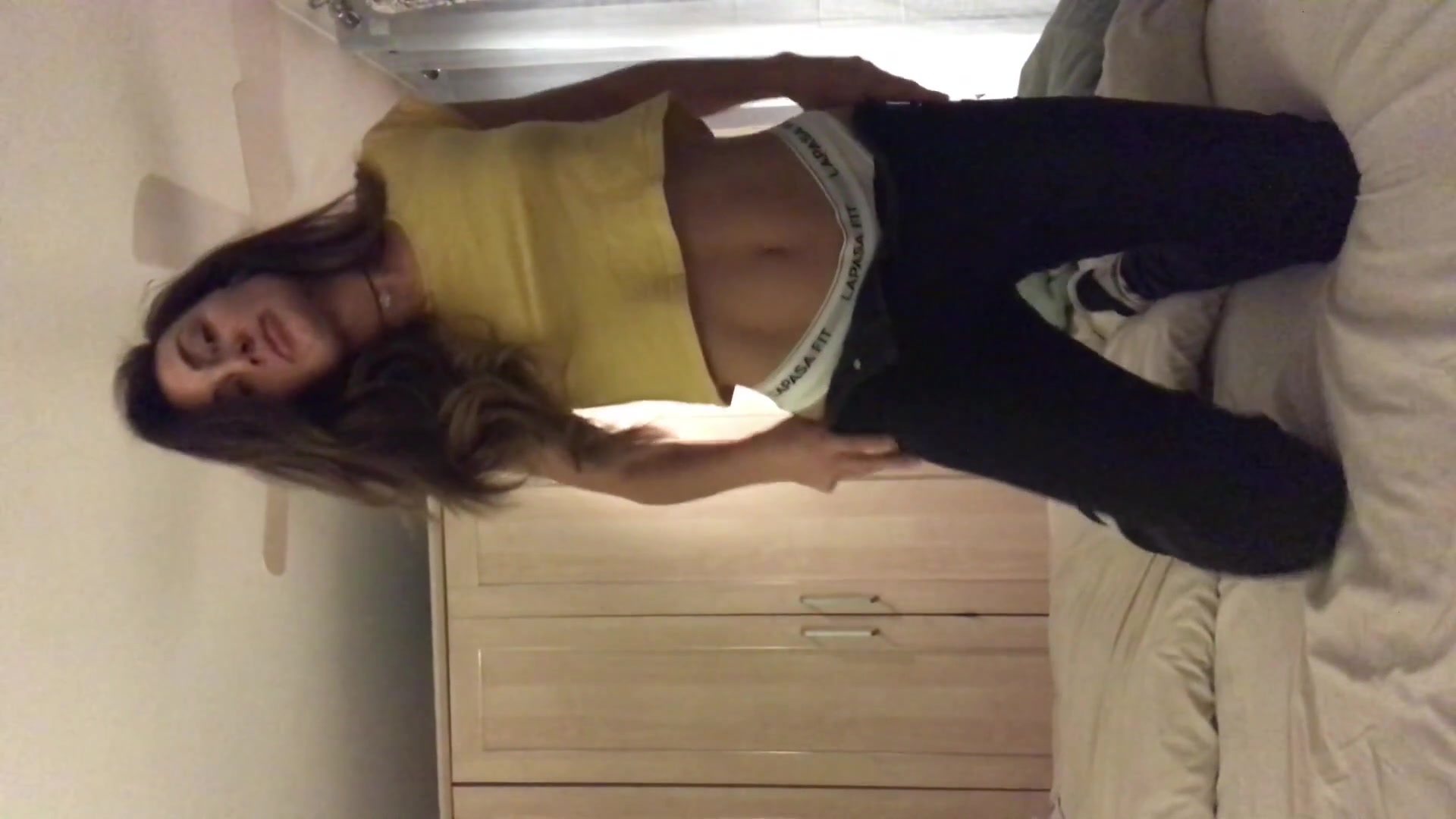 Laura Strauss aka Tanya Atherton - Watch Me Rub It