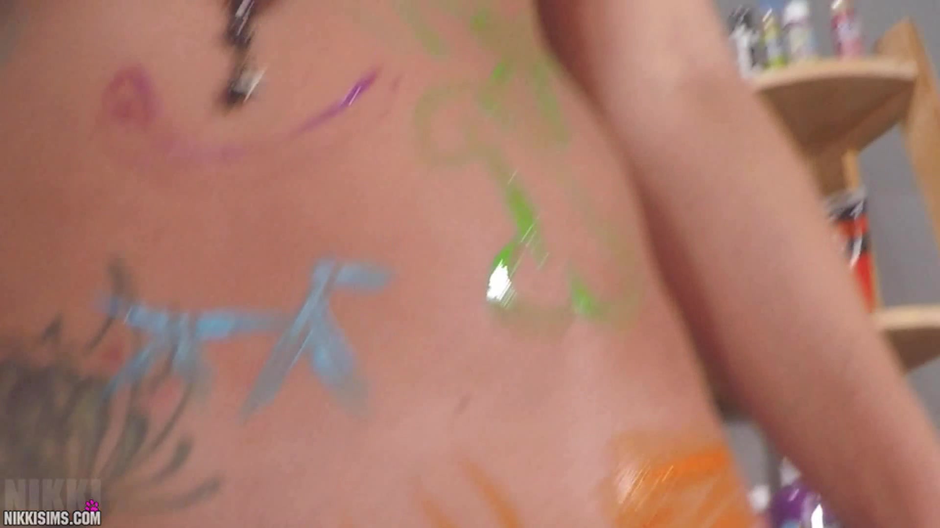 Nikki Sms nude paint