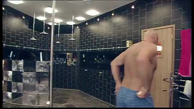 Brothers shower curvy masturbate