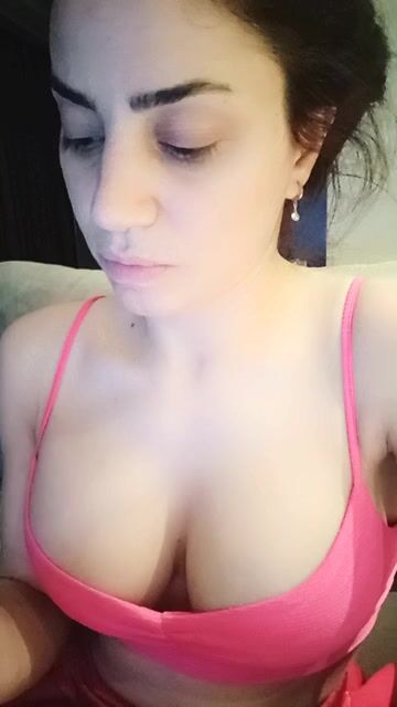 Turkish Girl Serpil Cansiz