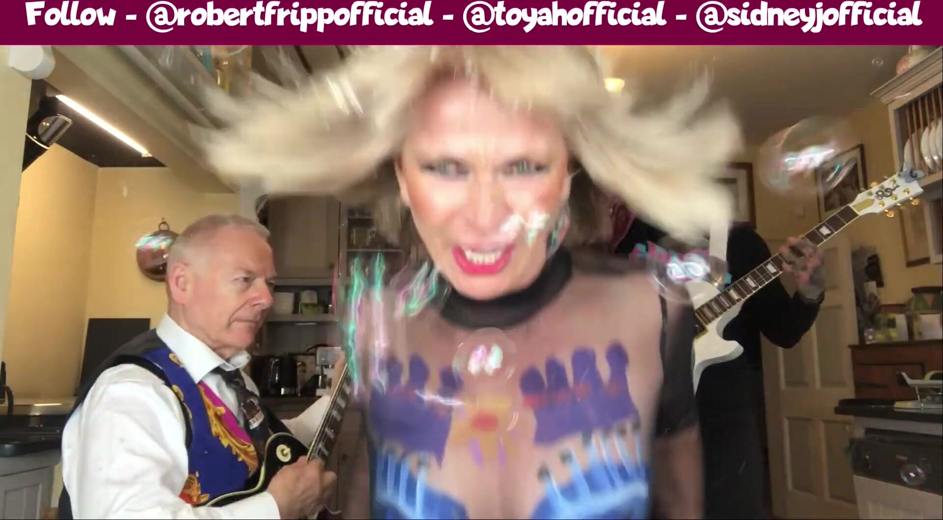 Toyah Willcox - Satisfaction