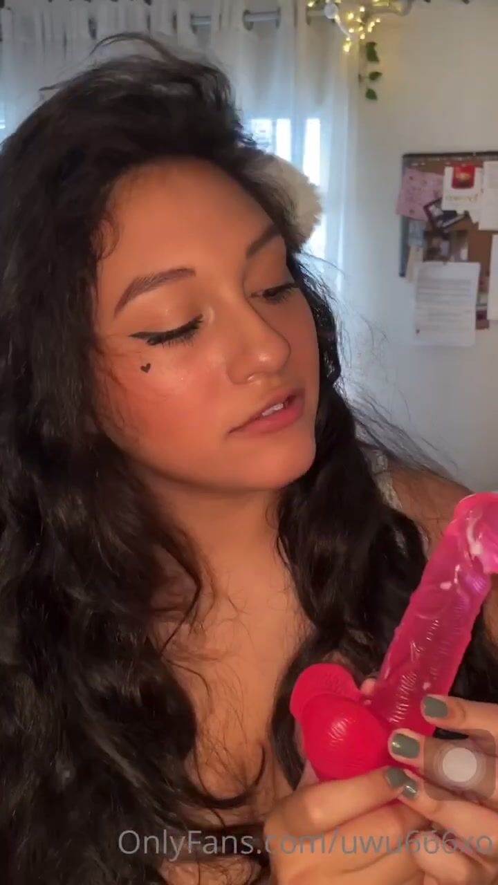 Uwu666xo dildo blowjob from onlyfans