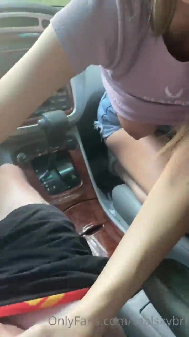 Sky Bri Onlyfans Car Blowjob