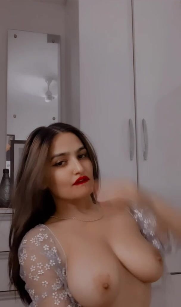 Must-see Sassy Poonam OnlyFans leaks